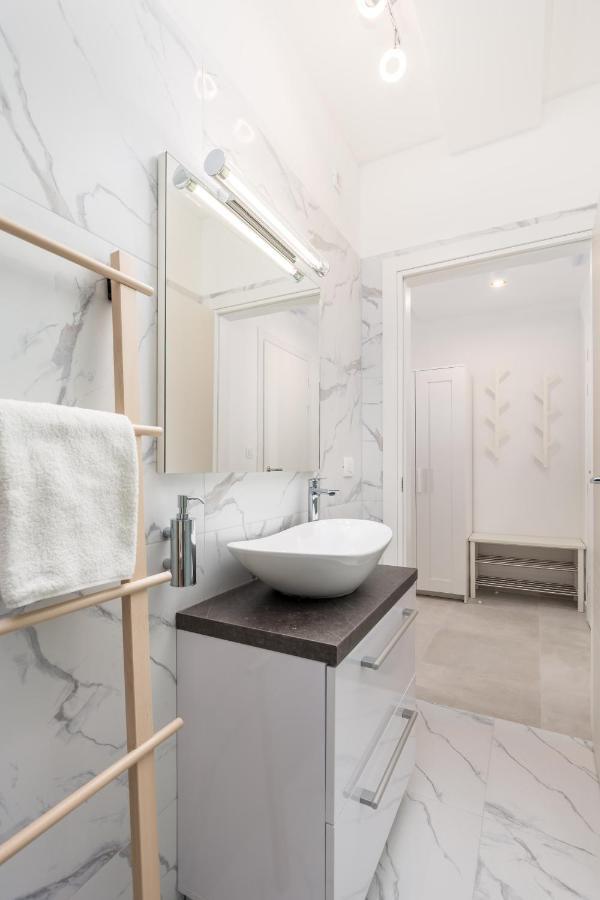 Srnec Apartments - Korzo Риека Экстерьер фото